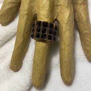 Beautiful Black Crystal Bling Stretch Fashion Cocktail Ring size 7+